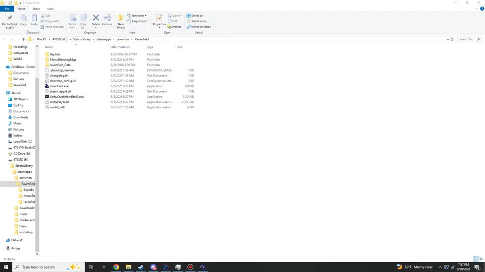 File Explorer showing F:\SteamLibrary\steamapps\common\Ravenfield with 11 items: the BepInEx, MonoBleedingEdge and ravenfield_Data folders, then .doorstop_version, changelog.txt, doorstop_config.ini, ravenfield.exe, steam_appid.txt, UnityCrashHandler64.exe, UnityPlayer.dll and winhttp.dll.